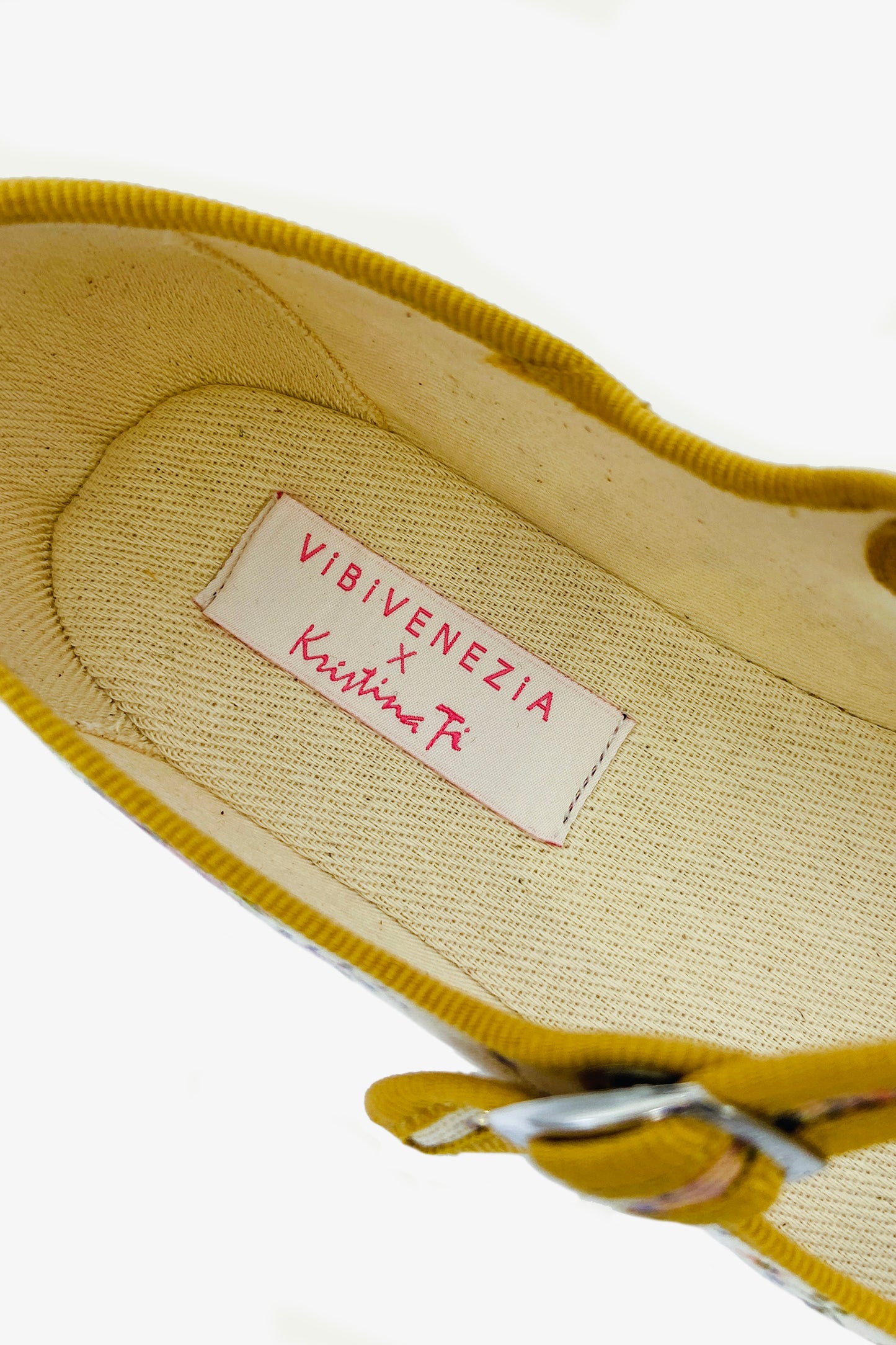 ERICA - Mary Jane slipper Gold