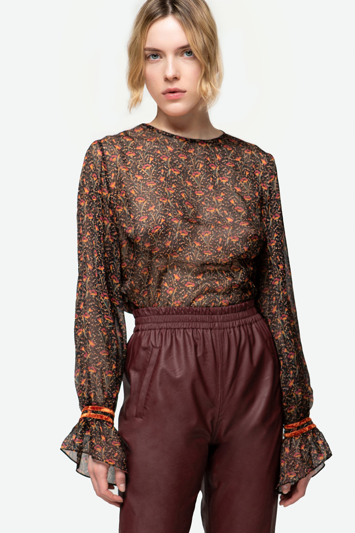 INDIA - Boho-chic silk blouse