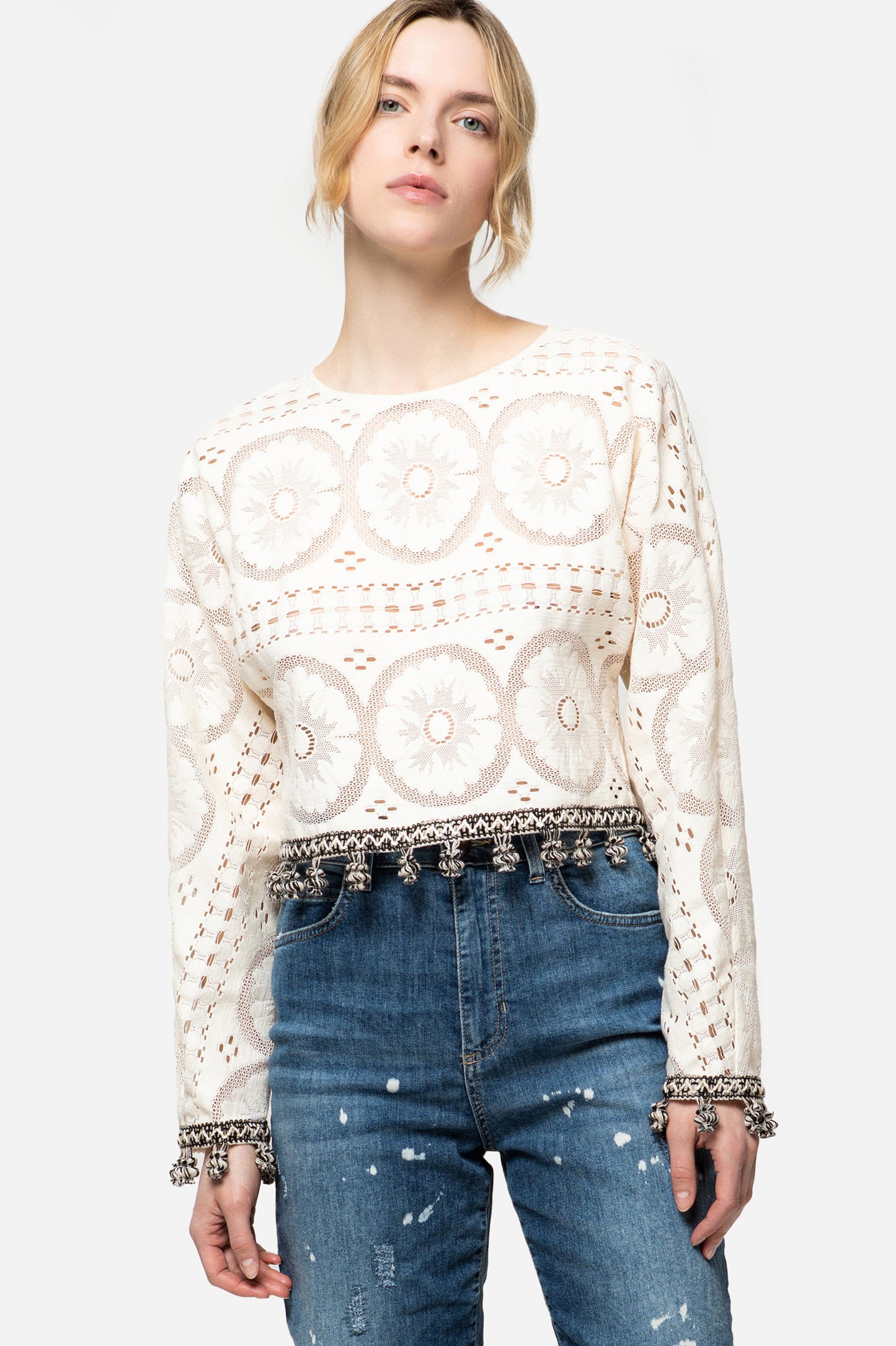 ALLEGRA - Long sleeve lace blouse