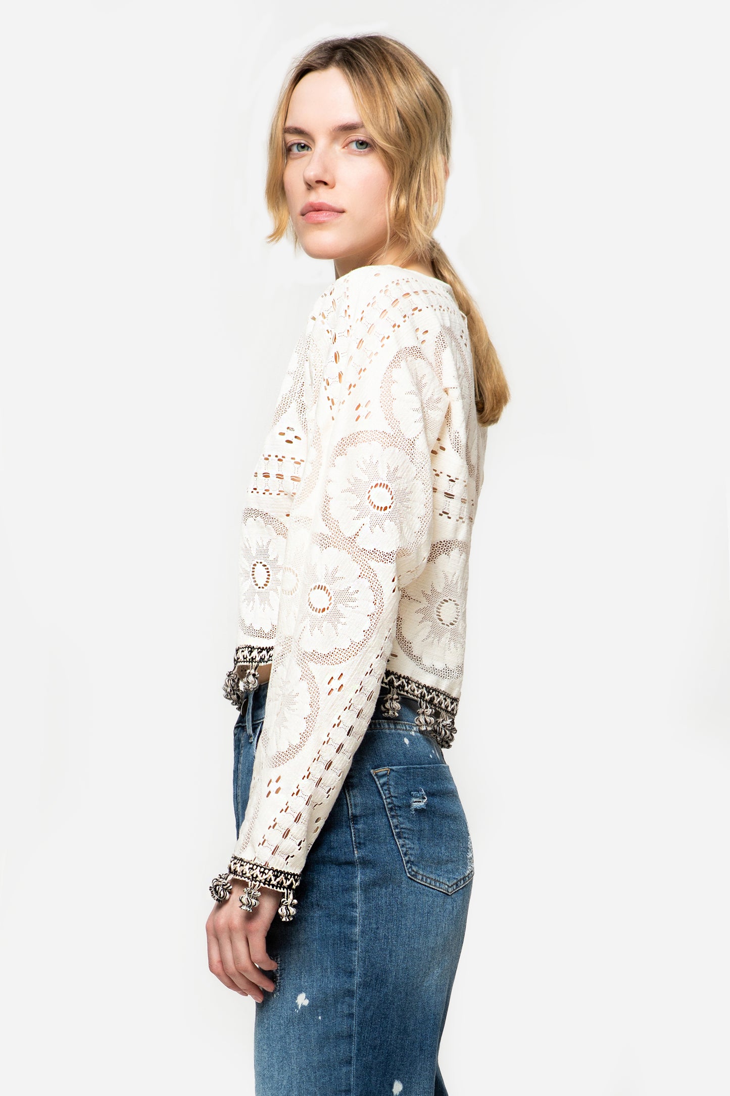 ALLEGRA - Long sleeve lace blouse