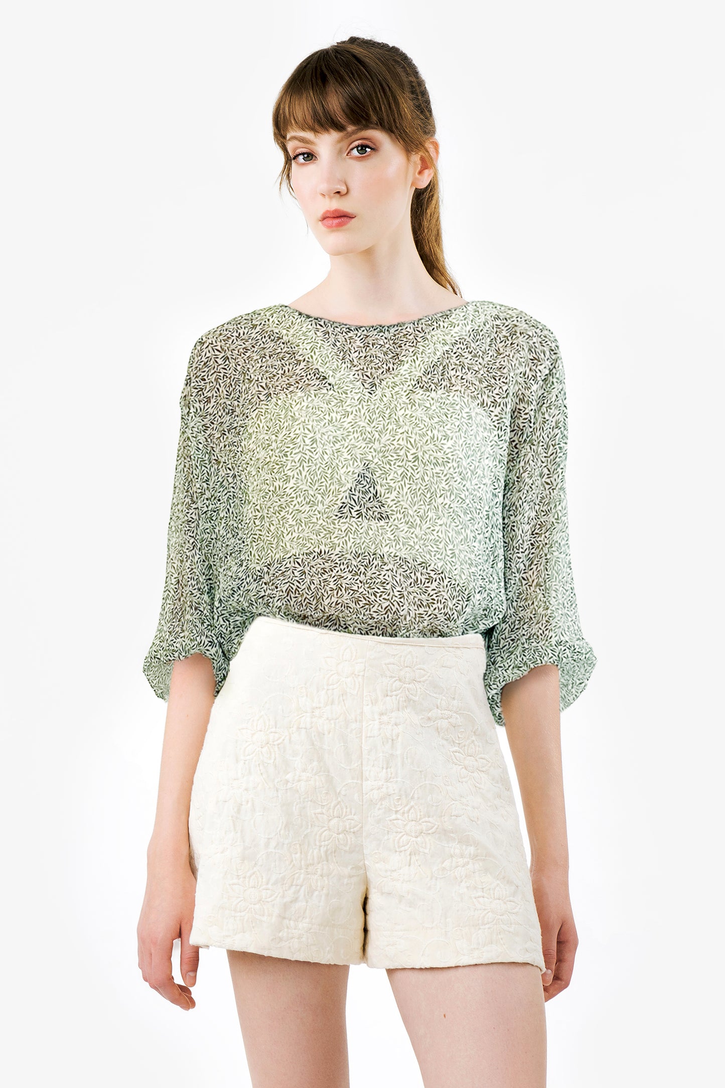 VITTORIA - Blusa in seta Leaves