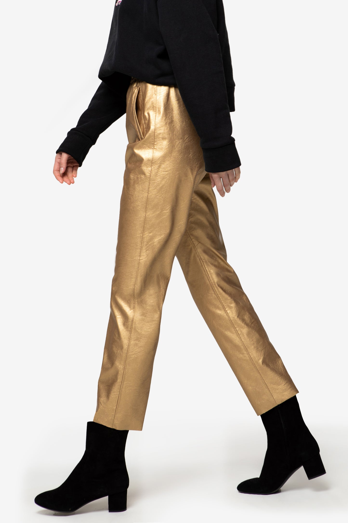 ISABEL – Eccentric faux leather jogger