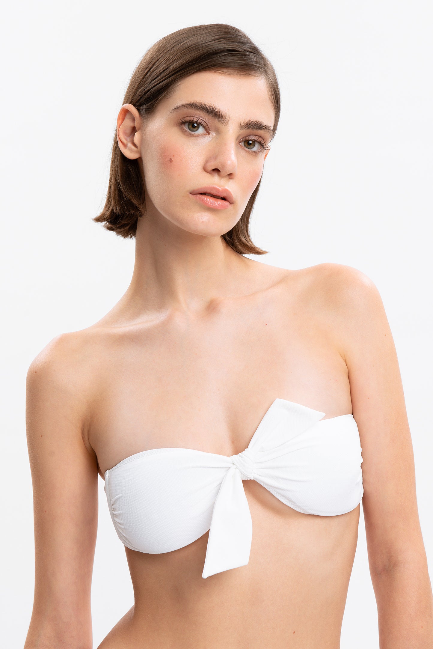 AMELIA - Bikini Essence