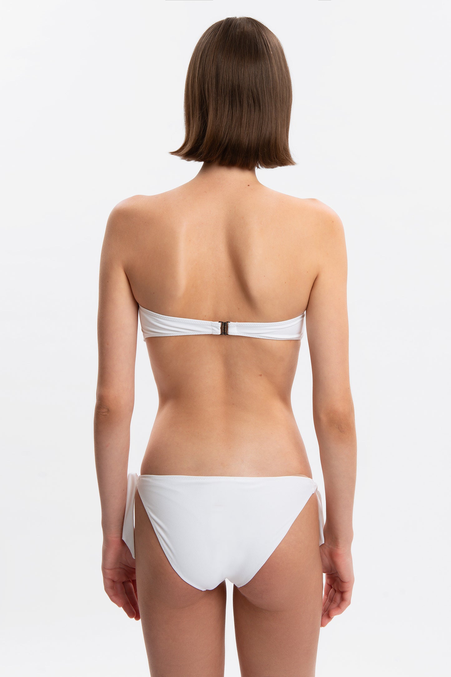 AMELIA - Bikini Essence