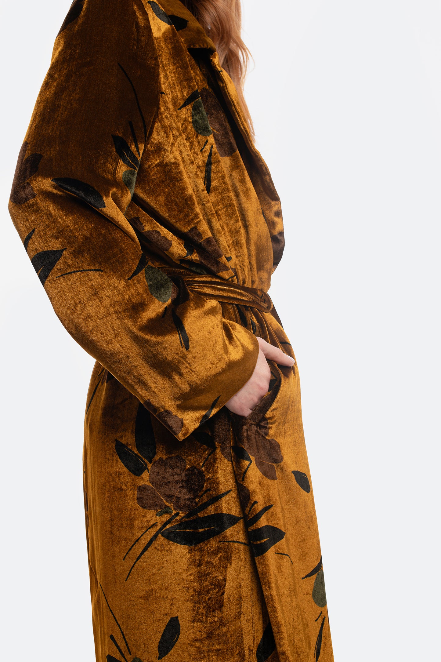 BASILIA - Velvet Duster