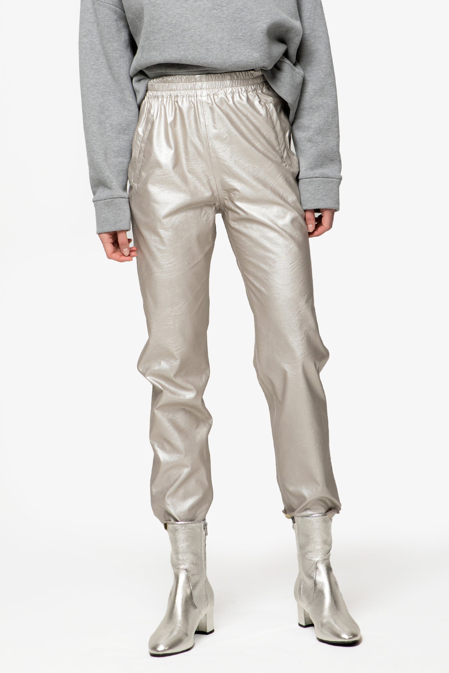 EMILY – Jogger in ecopelle Eccentric