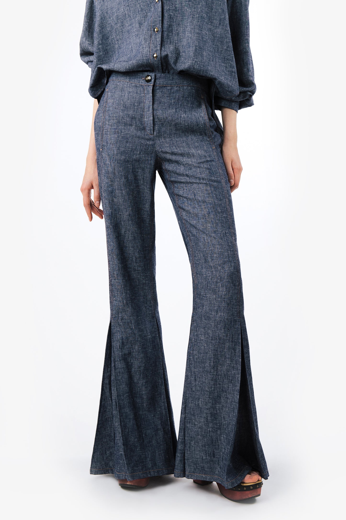 BEATRICE - Pantalone flared in lino effetto denim Indigo