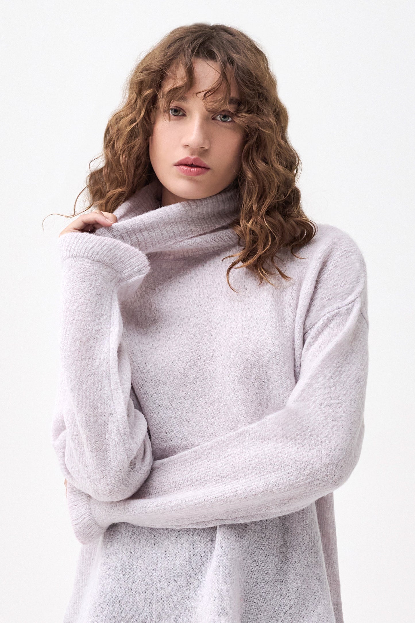 CARLOTTA - Turtleneck sweater Biscuit