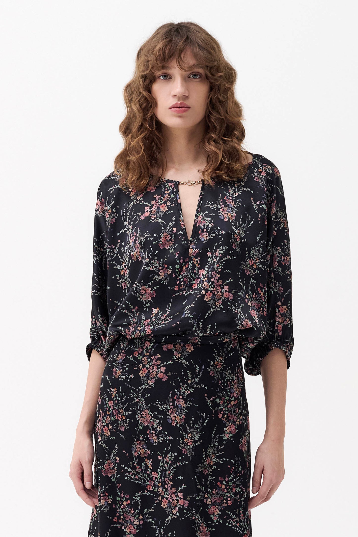 CLOTILDE - Blusa in seta Wildflowers