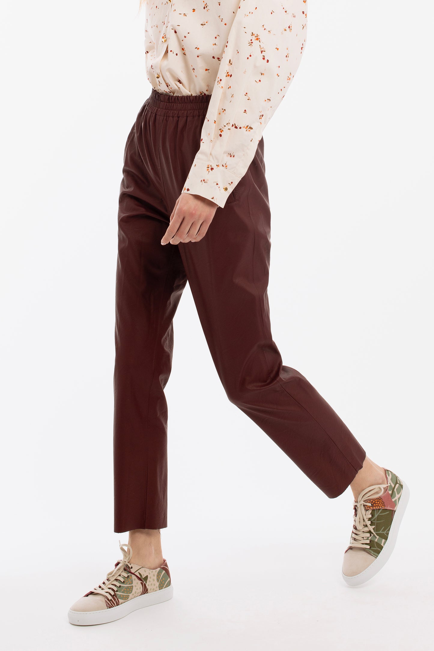 ALDA - Eco-leather jogger Eccentric