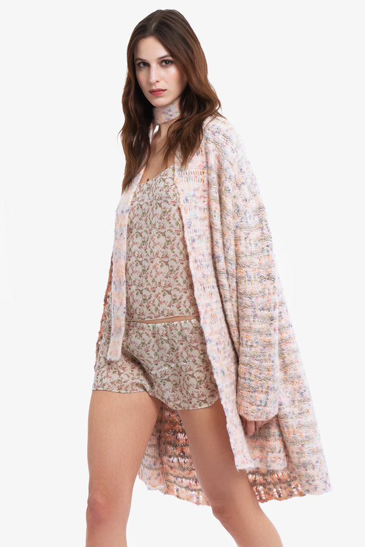 CHIARA - Cardigan over Candy