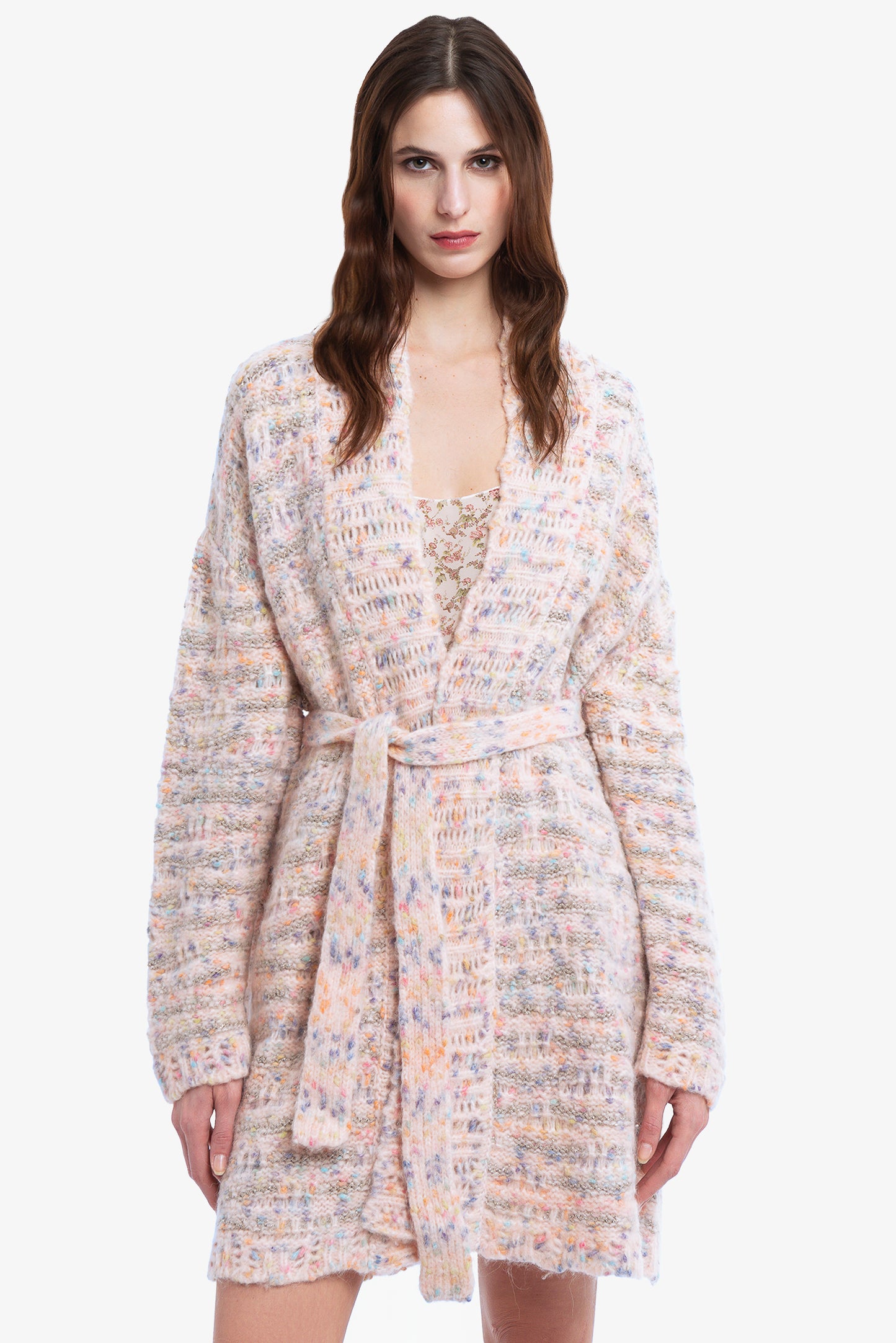 CHIARA - Cardigan over Candy