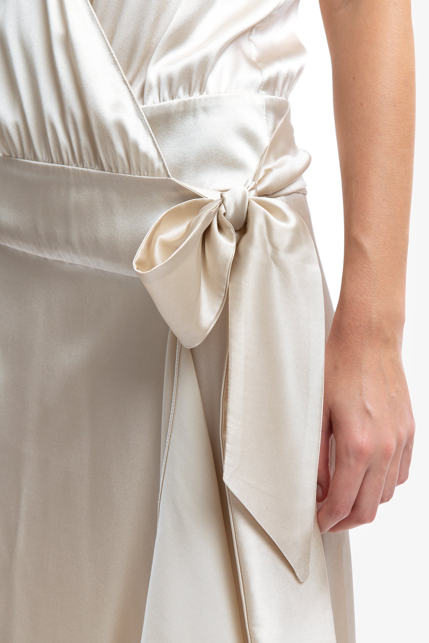 BRIGITTE - Abito midi in raso di seta Ninfea