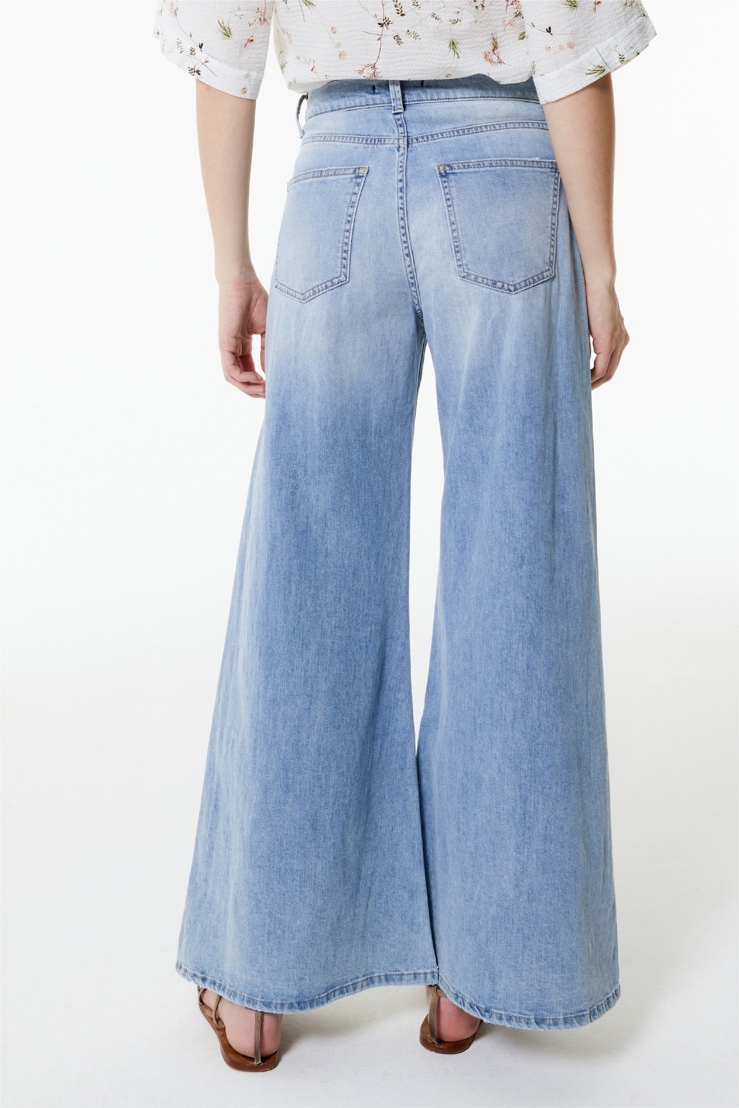 ISOTTA - Butterfly Jeans