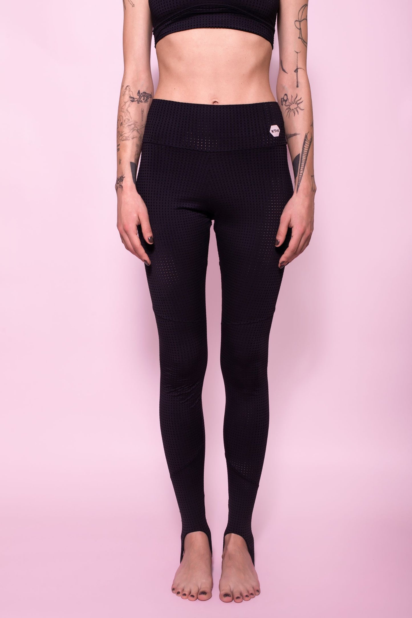 #02 - LEGGINGS LASERATO